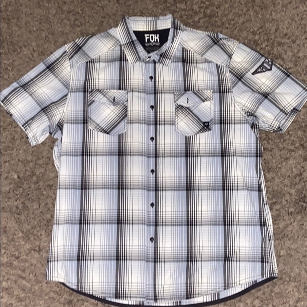 Black and White Fox Short Sleeve Button Up Shirt